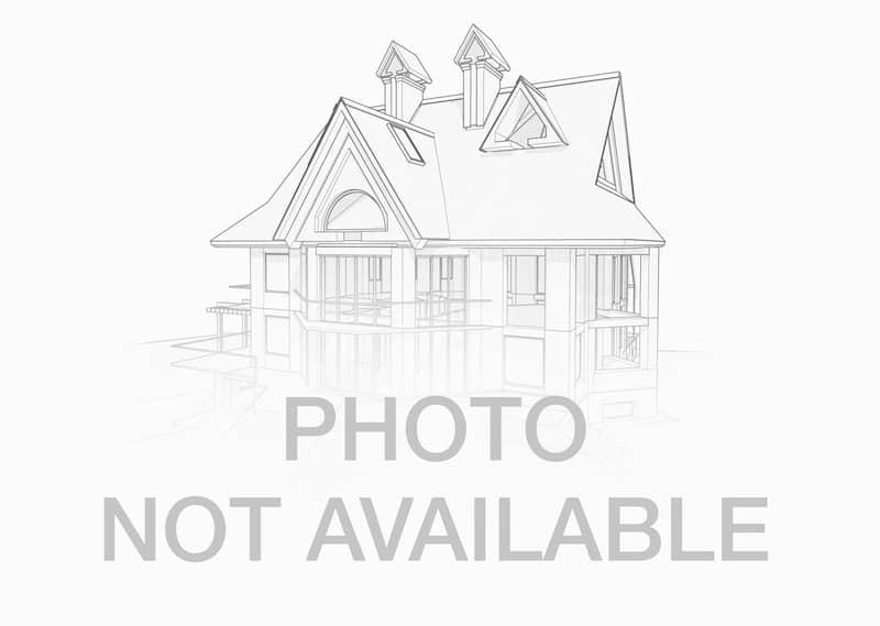 1215 W Sigwalt Street , Arlington Heights, IL 60005